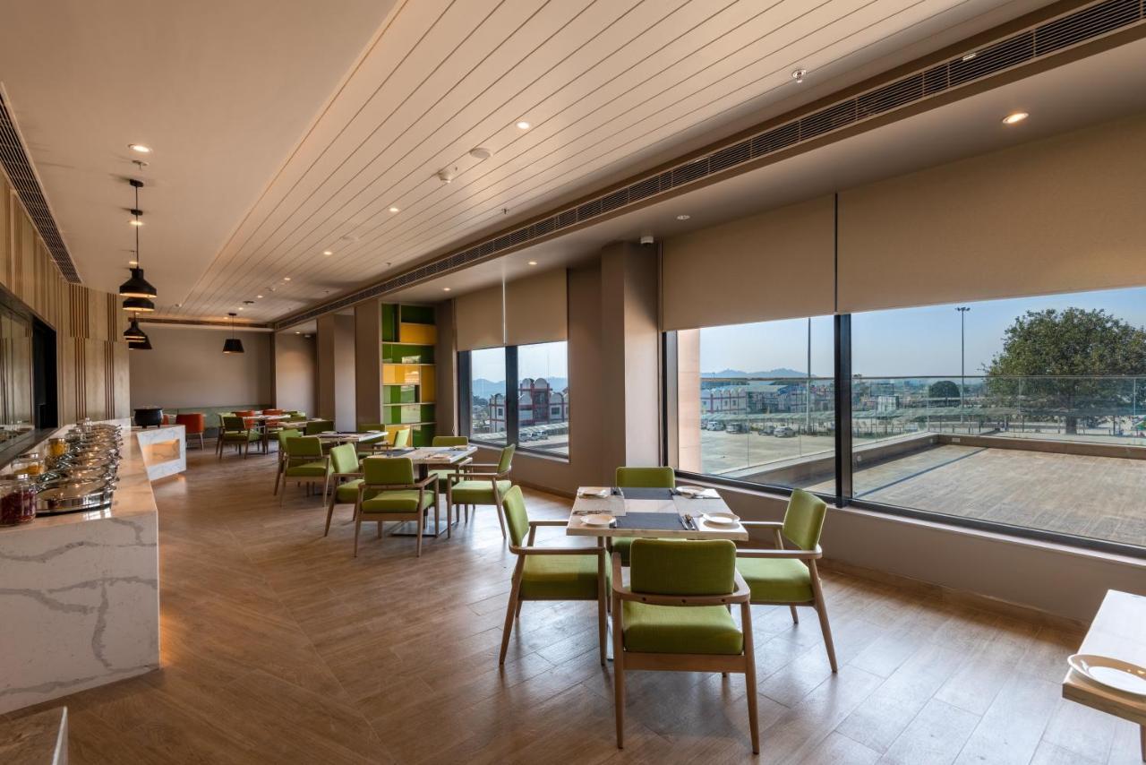 Holiday Inn Katra Vaishno Devi By Ihg Esterno foto