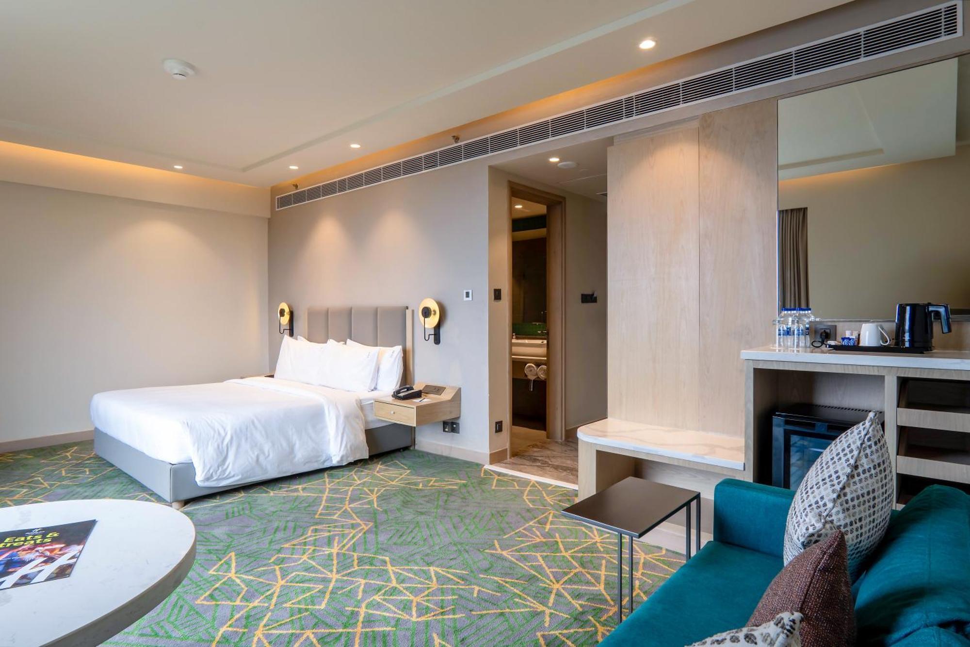 Holiday Inn Katra Vaishno Devi By Ihg Esterno foto