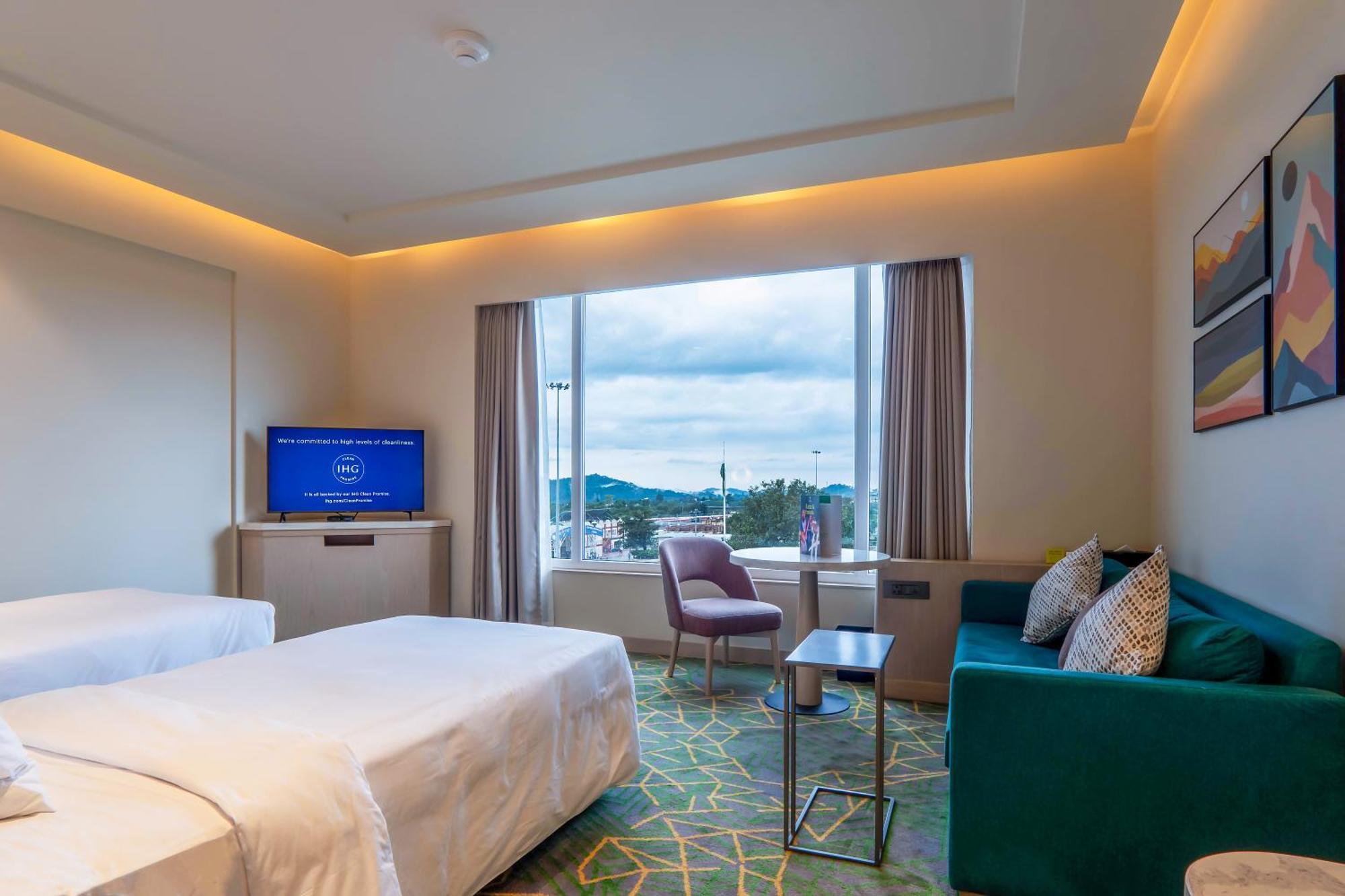 Holiday Inn Katra Vaishno Devi By Ihg Esterno foto