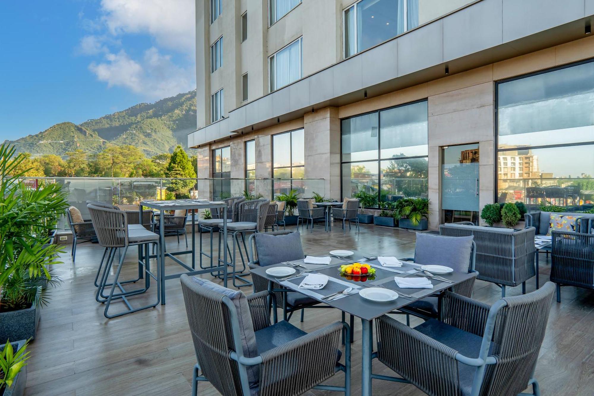 Holiday Inn Katra Vaishno Devi By Ihg Esterno foto