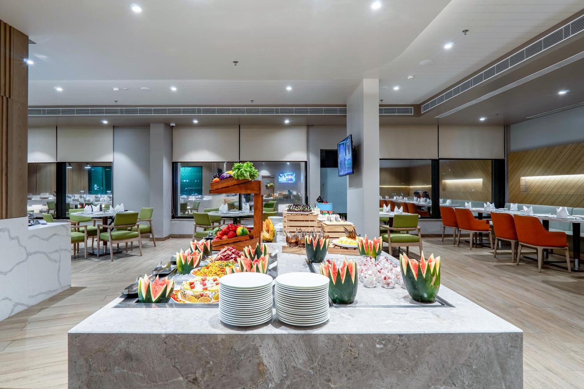Holiday Inn Katra Vaishno Devi By Ihg Esterno foto