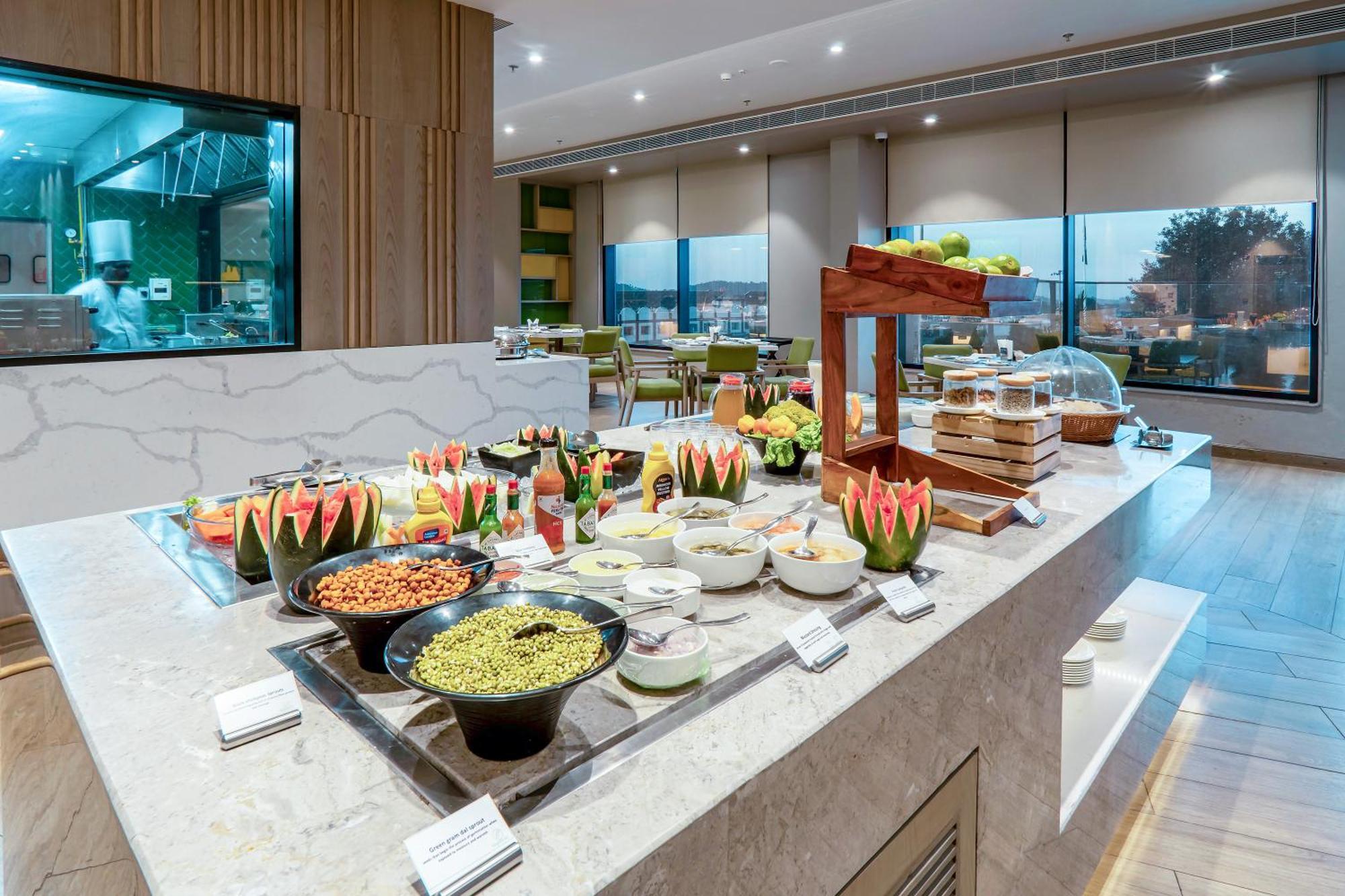 Holiday Inn Katra Vaishno Devi By Ihg Esterno foto