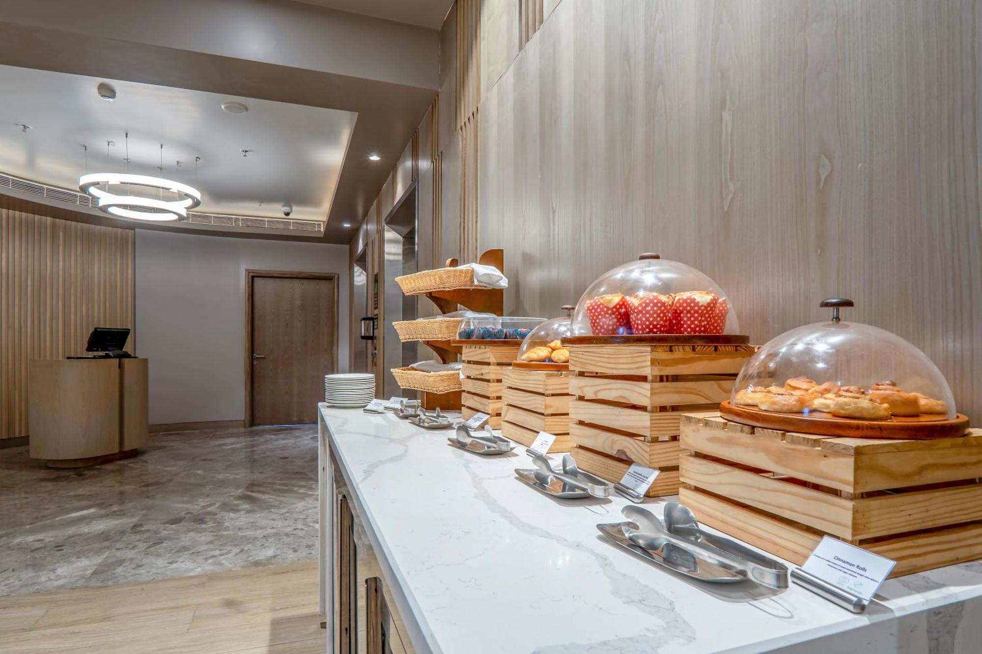 Holiday Inn Katra Vaishno Devi By Ihg Esterno foto